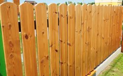 Close,Up,On,Wooden,Fence,Door.wood,Fence,-,Wood,Fencing